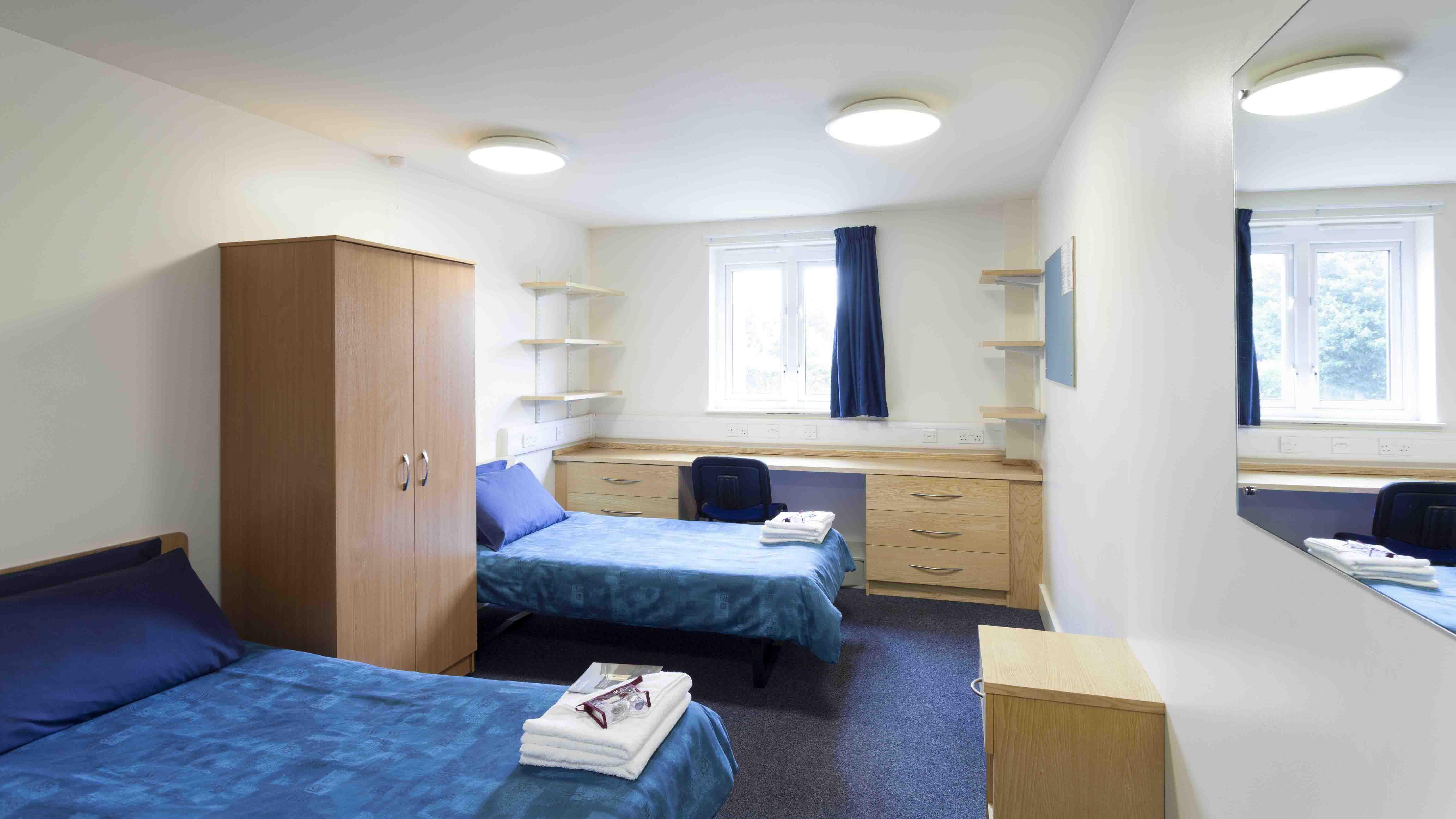 highres_20130618_UoW_Harrow_0065